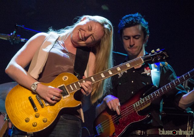 Joanne Shaw Taylor at Bluestracje 2013 (3)